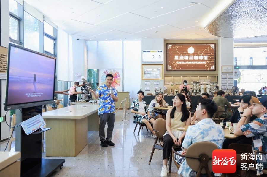 ！兴隆咖啡香与分界洲岛蓝碰撞出啥火花？ky开元棋牌外国博主解锁海南文旅新体验(图7)