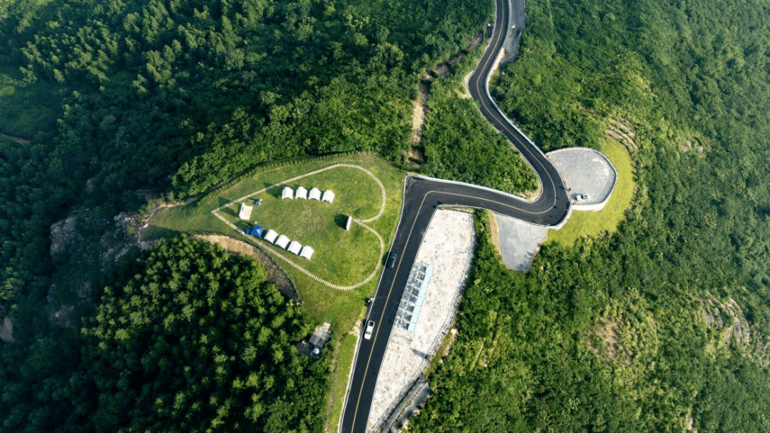 江 驶入东海画卷收藏一片深蓝ky开元棋牌马上出发 驾游浙(图3)