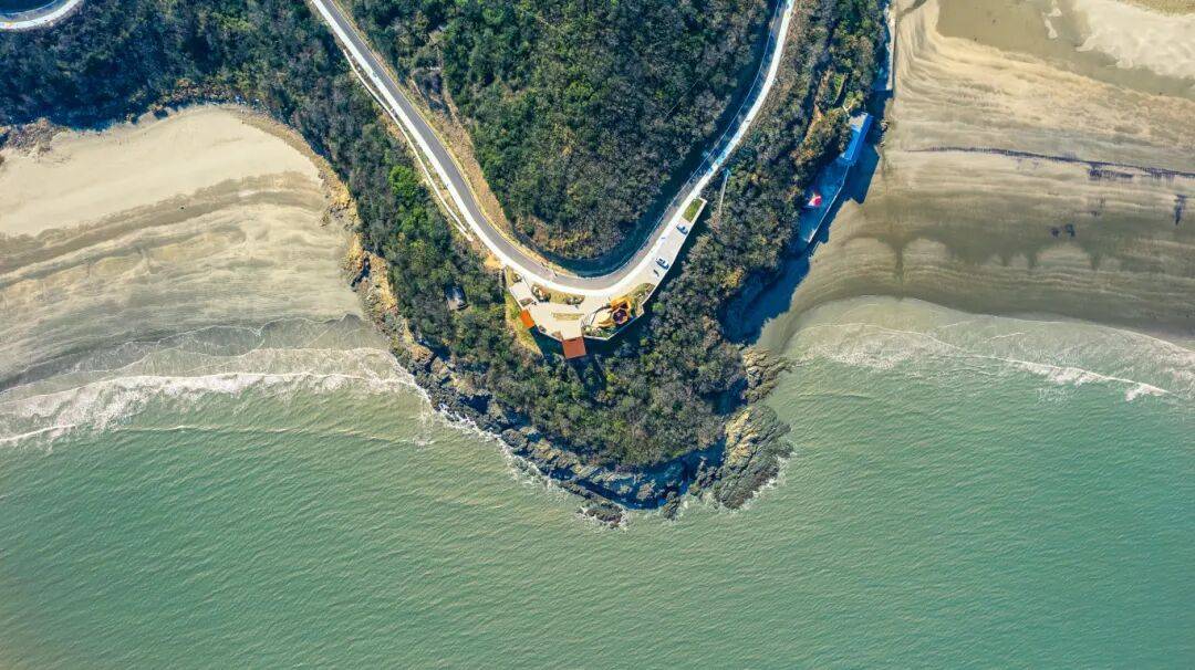 江 驶入东海画卷收藏一片深蓝ky开元棋牌马上出发 驾游浙(图4)